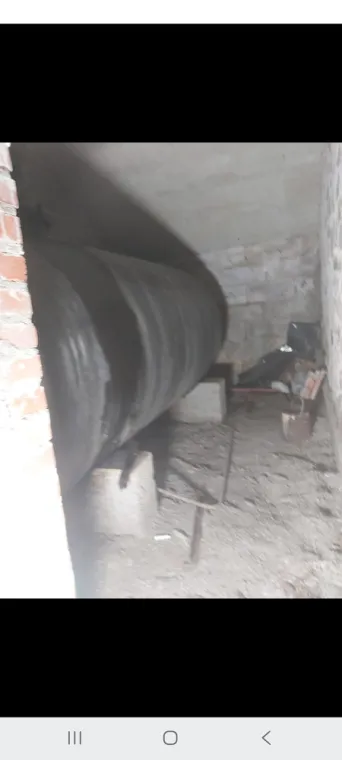 DEPOSE D'UNE CUVE DE 4000 LITRES